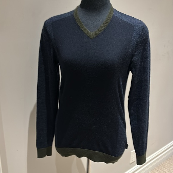 Ted Baker Sweaters - TED BAKER 100% MERINO WOOL COLOUR BLOCK SWEATER